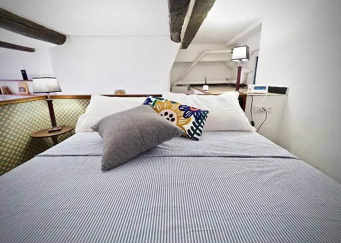 Dimora Degli Incrociati - Brignole Fiera - Genovabb It شقة *